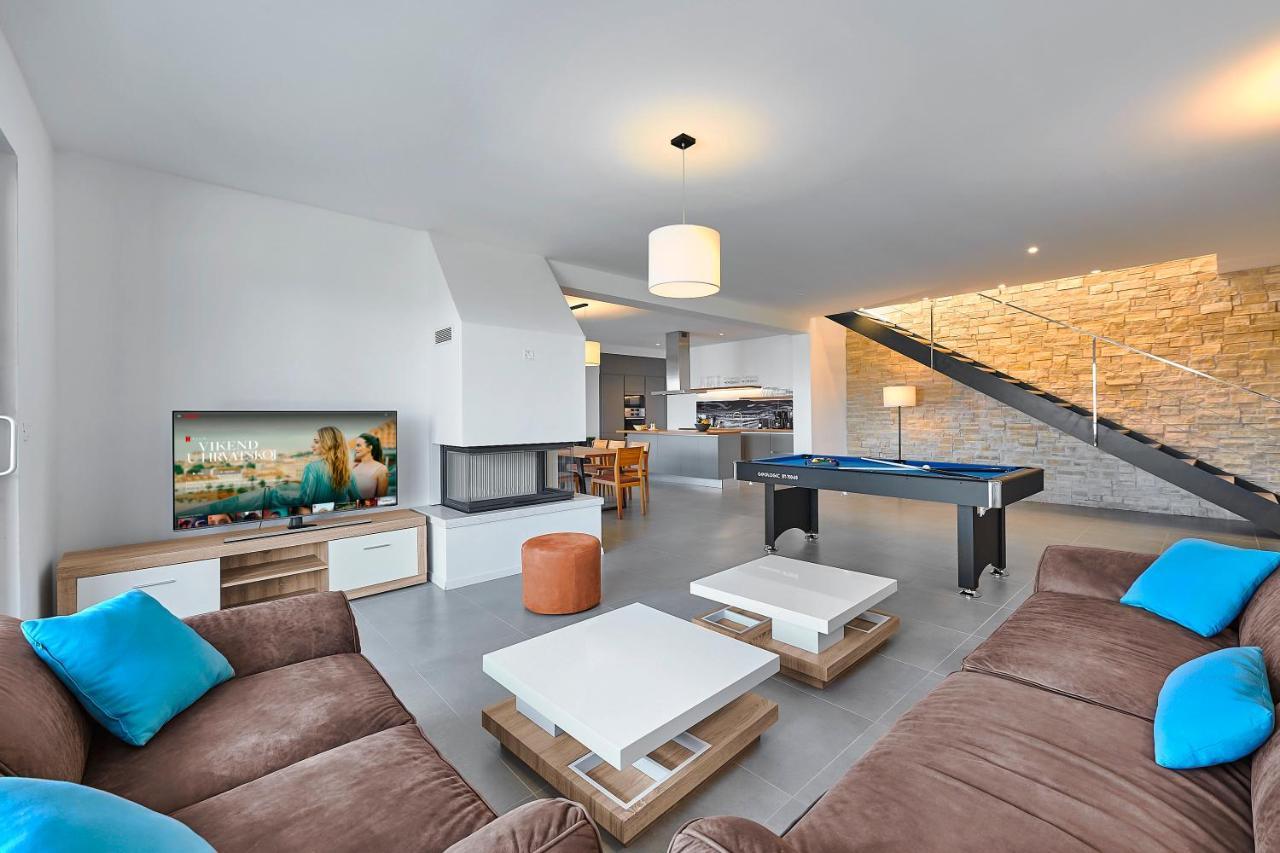 Motovun Villas 外观 照片