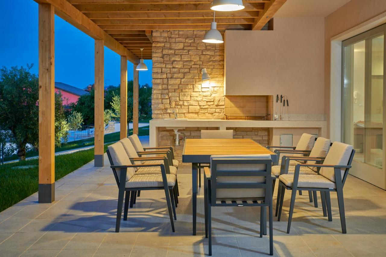 Motovun Villas 外观 照片