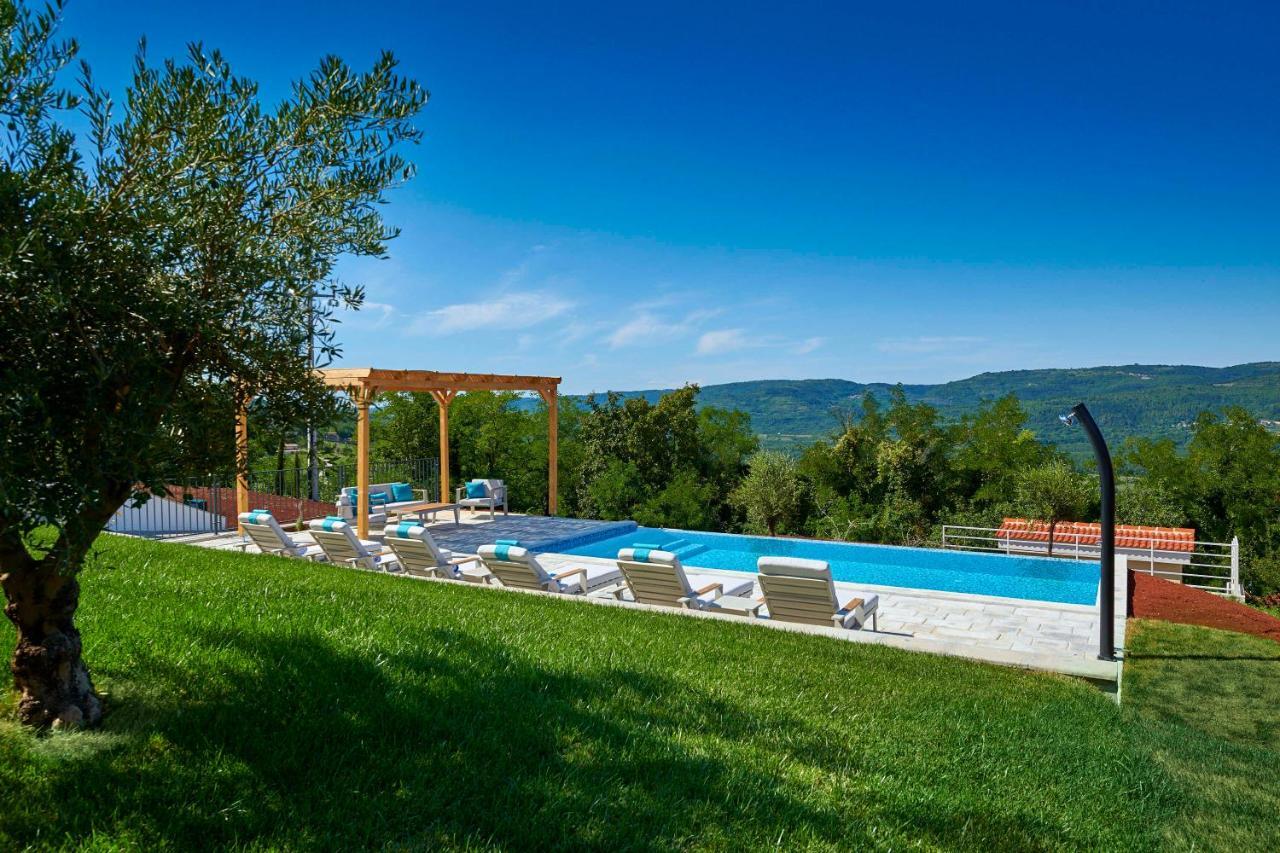 Motovun Villas 外观 照片