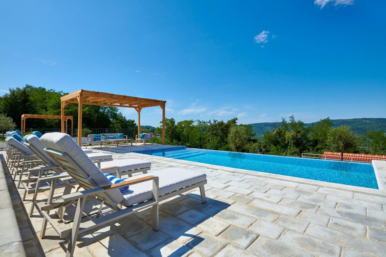 Motovun Villas 外观 照片