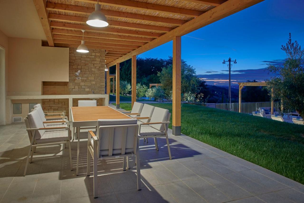 Motovun Villas 外观 照片